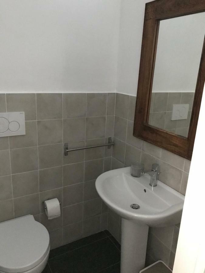 Casa Vacanze Via Convento Hotel Ficarra ภายนอก รูปภาพ